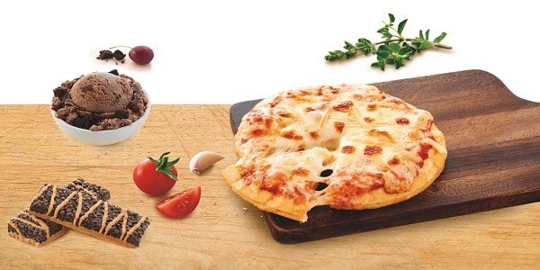 diet food pizza and ice cream